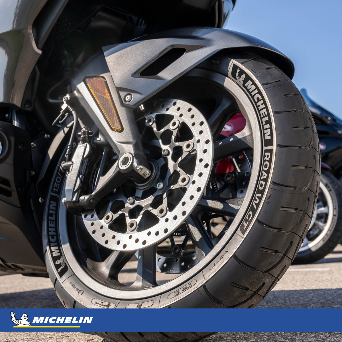 TIRE ROAD W GT FRONT 130/70R18 63H RADIAL TL